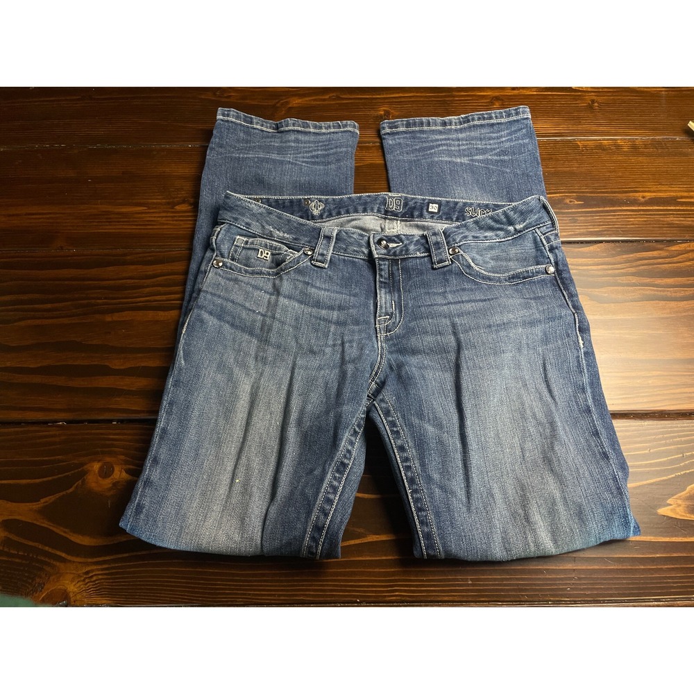 D9 Jeans, Women's Size 30, Slick, Bootcut *Splatter on front